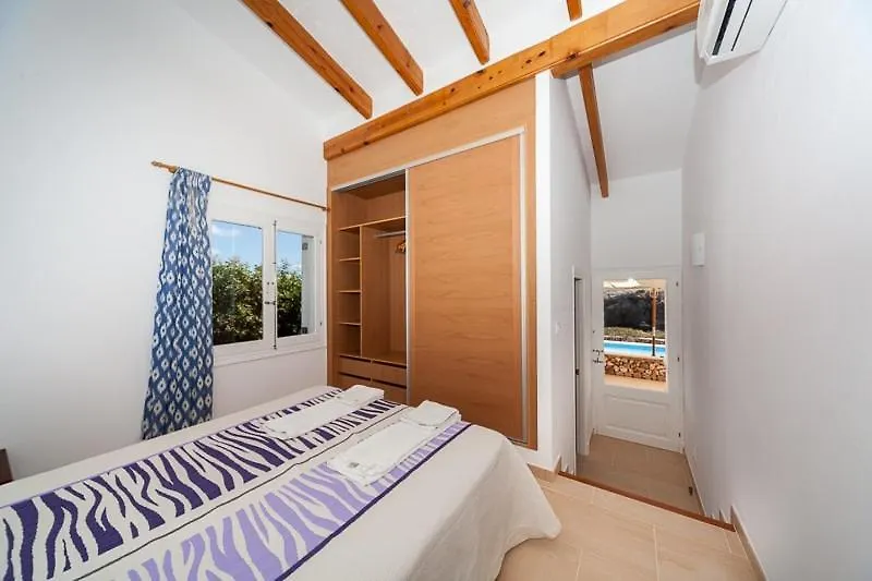 Ficula Vell Beachfront Villa With Private Pool Punta Grossa Spanyolország