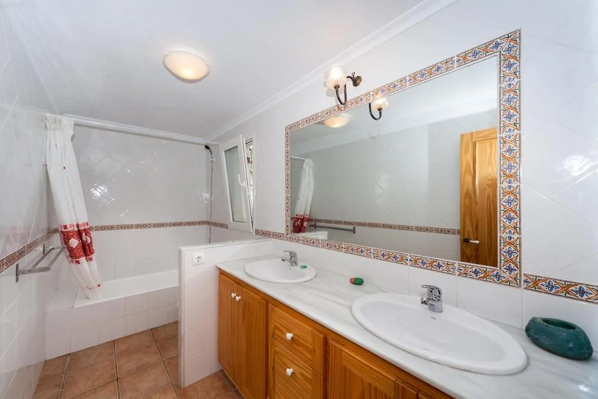 Ficula Vell Beachfront Villa With Private Pool Punta Grossa 0*,