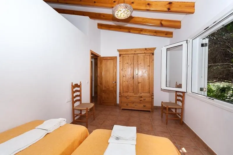 Ficula Vell Beachfront Villa With Private Pool Punta Grossa