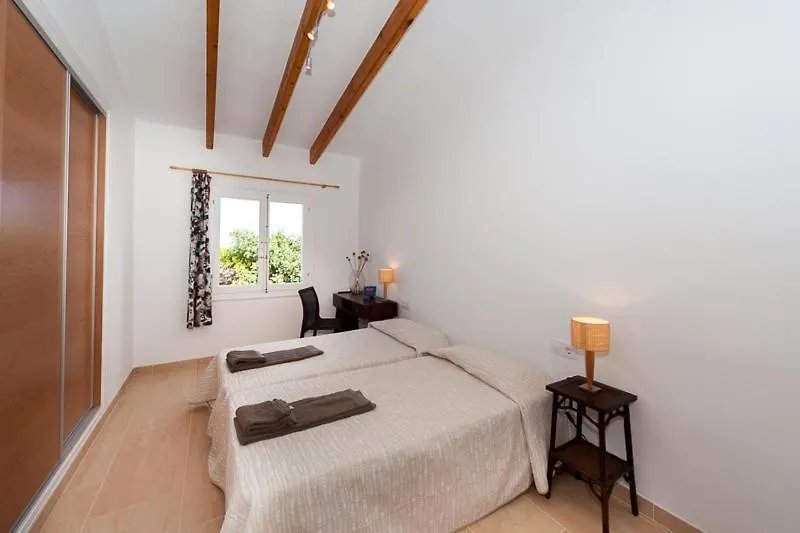 Ficula Vell Beachfront Villa With Private Pool プンタ・グロッサ スペイン